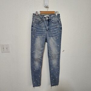 Judy Blue skinny fit with star print and raw hem details size 3/26